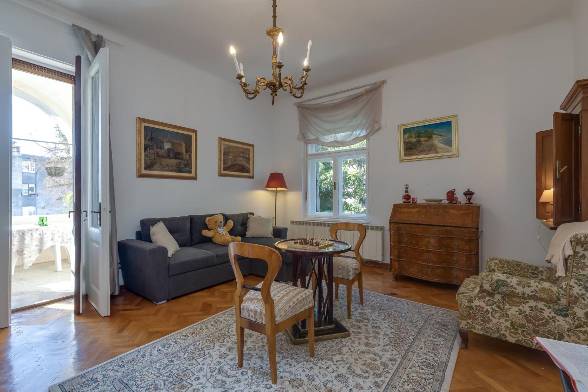 City Apartment With Garden - Happy Rentals Rijeka Exteriör bild